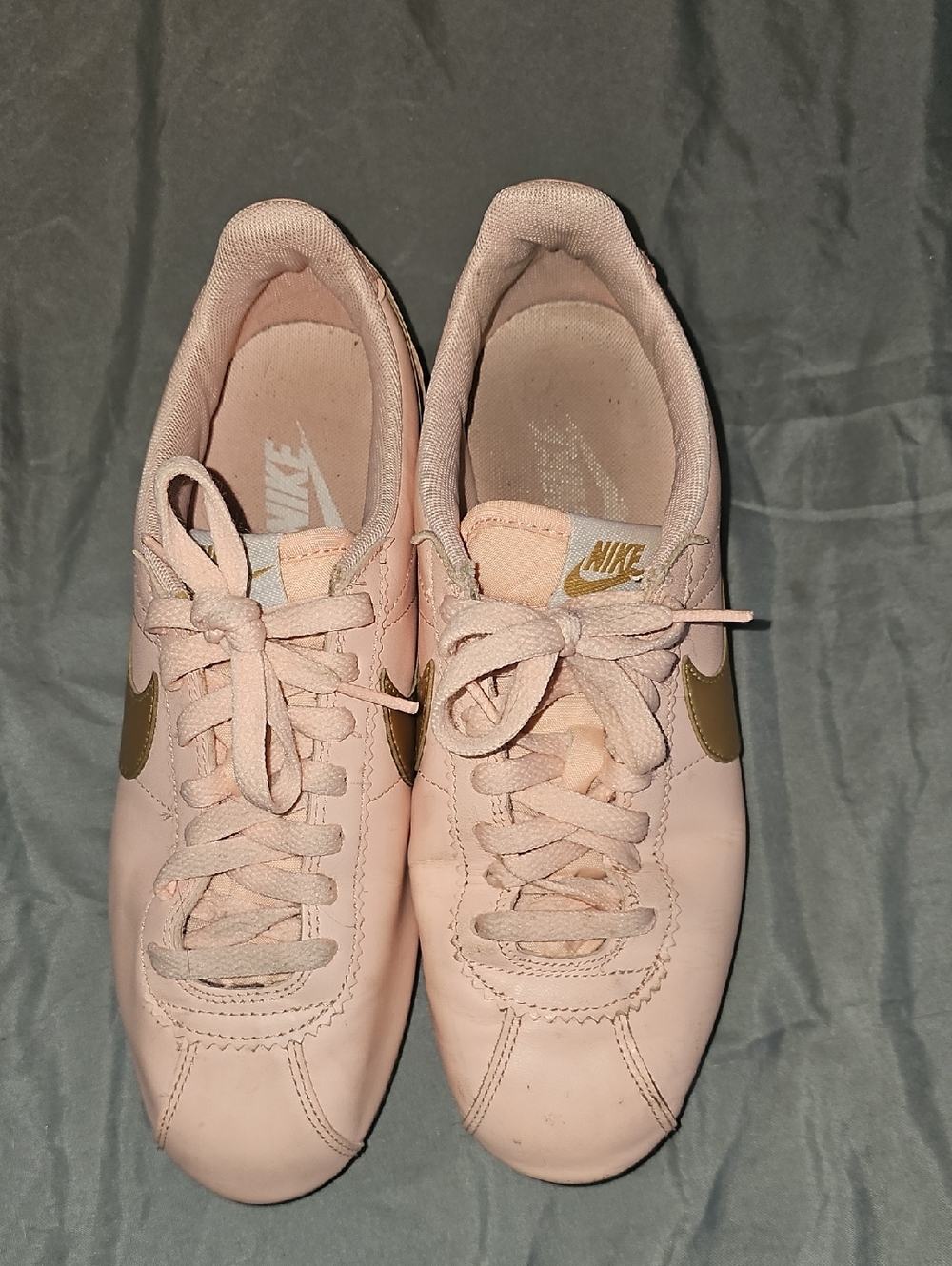 Womens Nike Classic Cortez Size 9